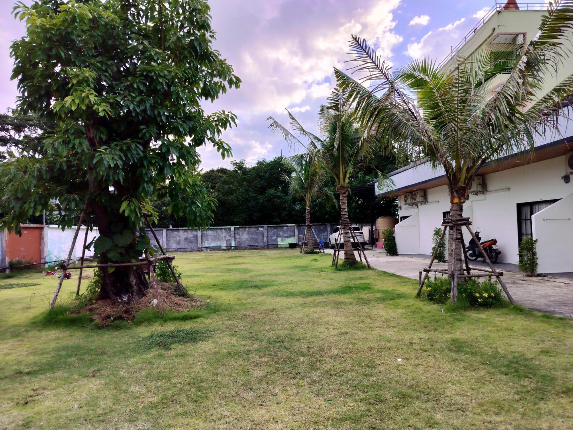 Taxim Residence Boutique Hotel Patong Kültér fotó