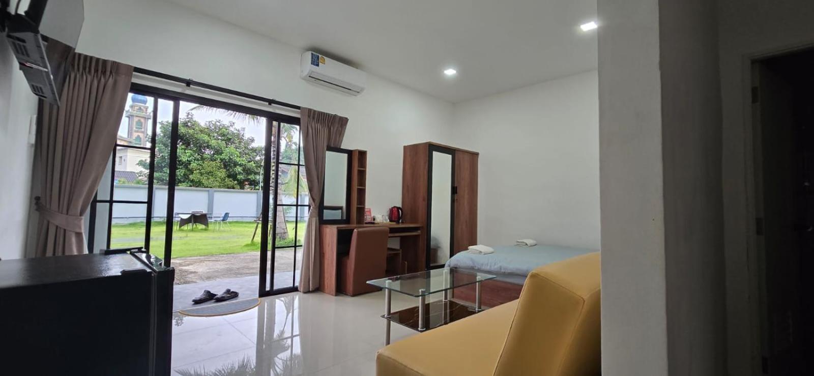 Taxim Residence Boutique Hotel Patong Kültér fotó