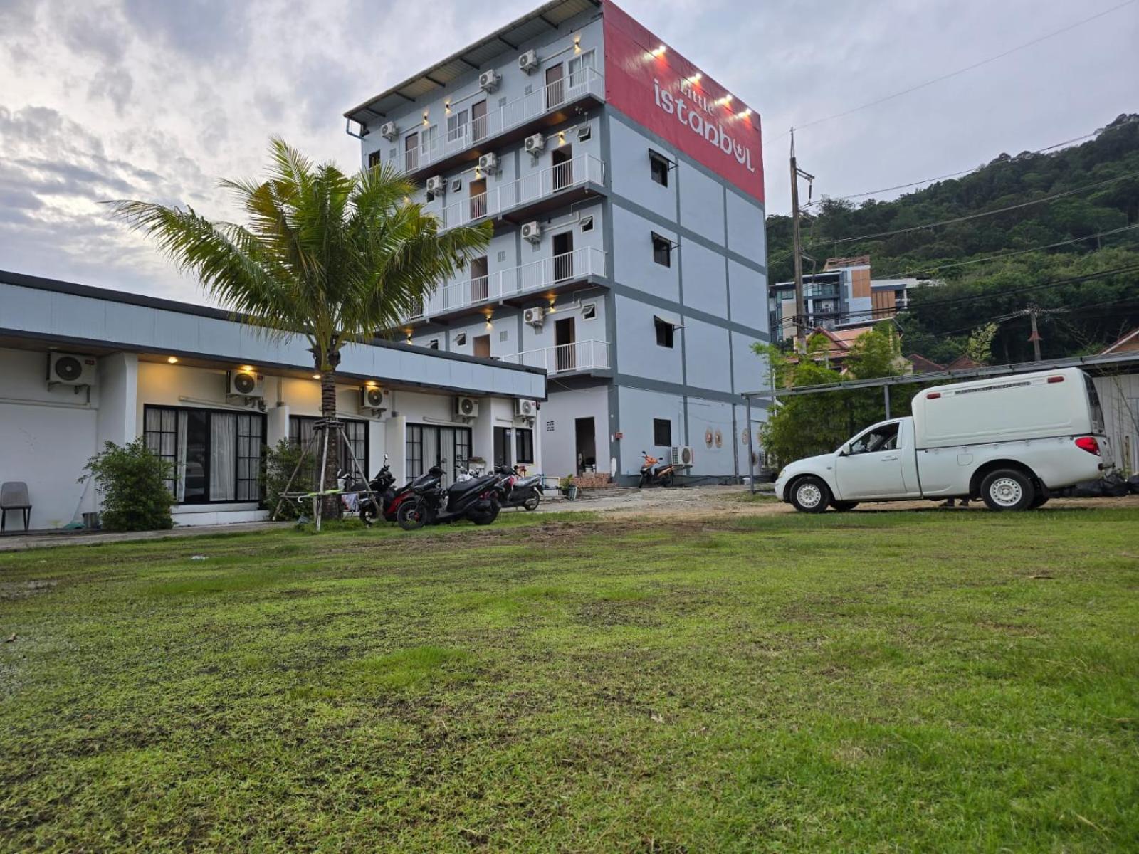 Taxim Residence Boutique Hotel Patong Kültér fotó